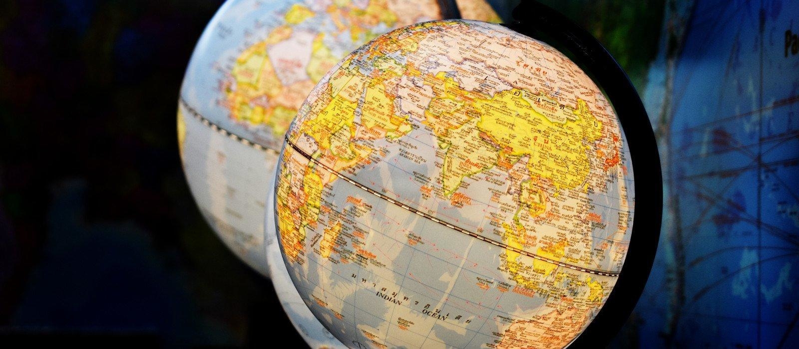 Globe
